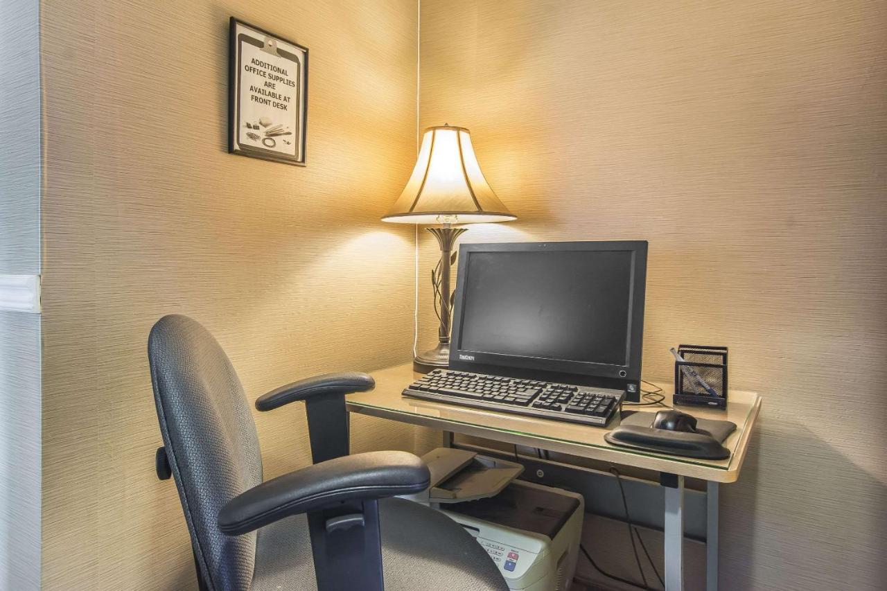 Comfort Inn Huntsville Exteriör bild